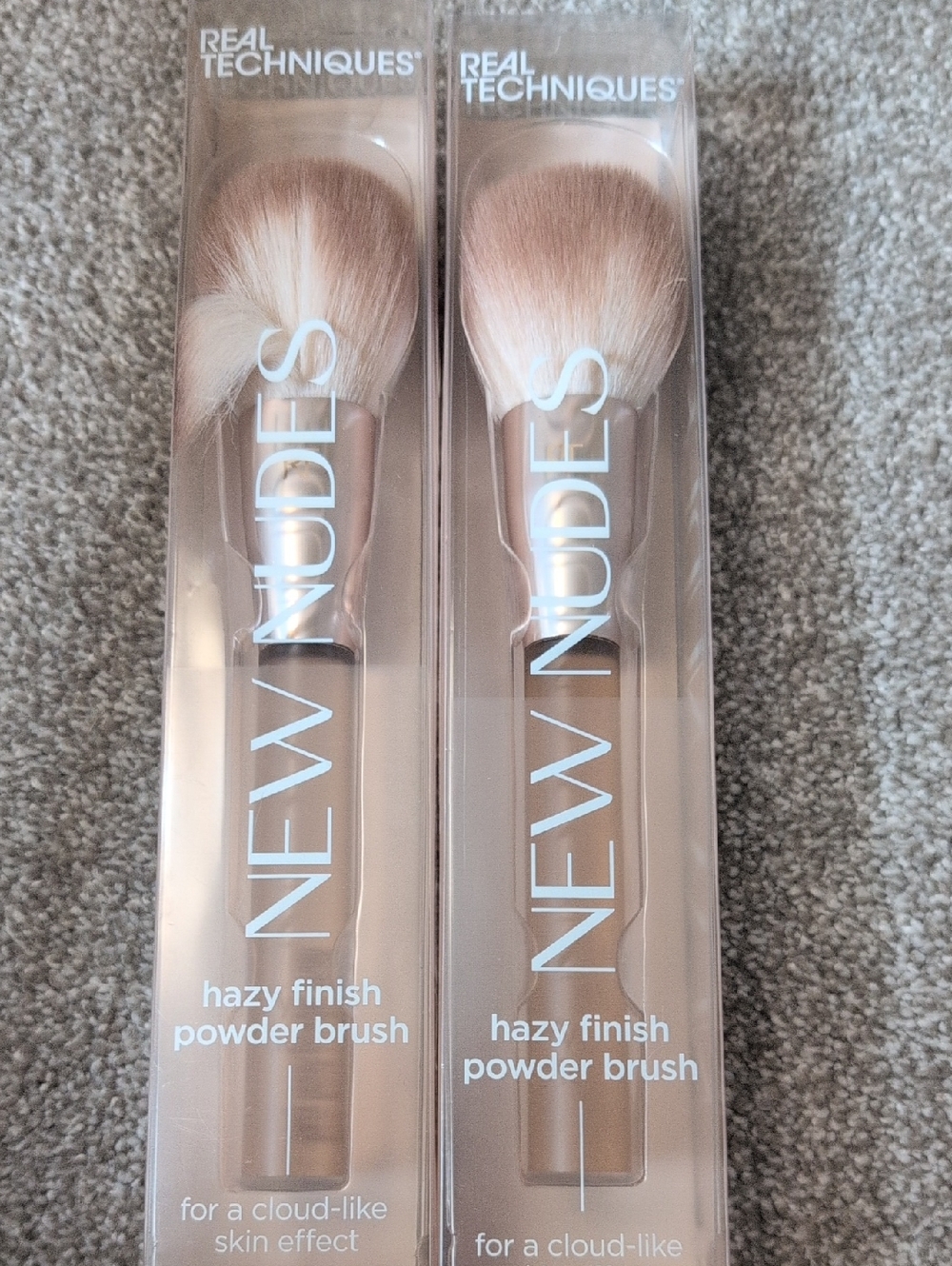 Real Techniques New Nudes Hazy Finish Powder Brush (Set of 2) - Beige/Bronze